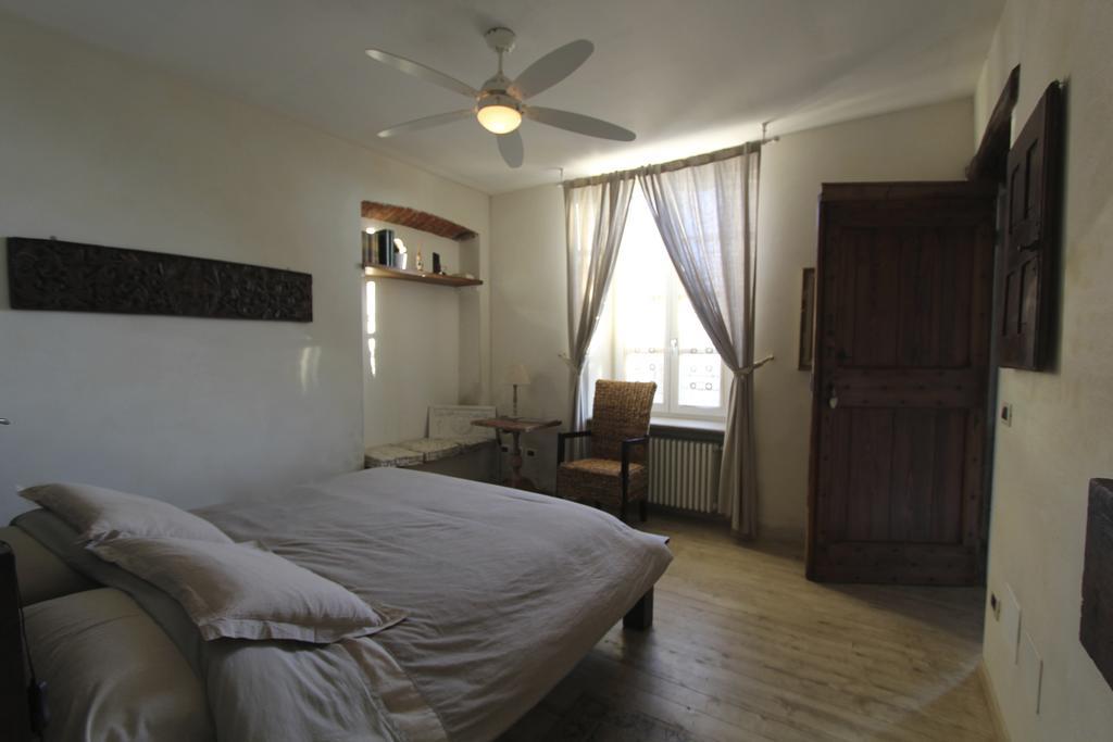Bed and Breakfast Casale Osvalda Альфьяно-Натта Номер фото